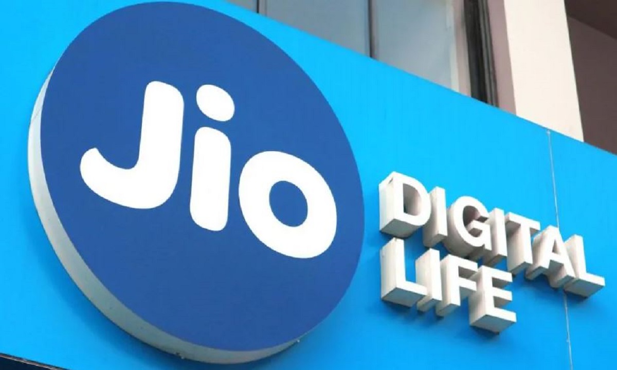 Jio launched great plans users are getting subscription to OTT apps with data 1