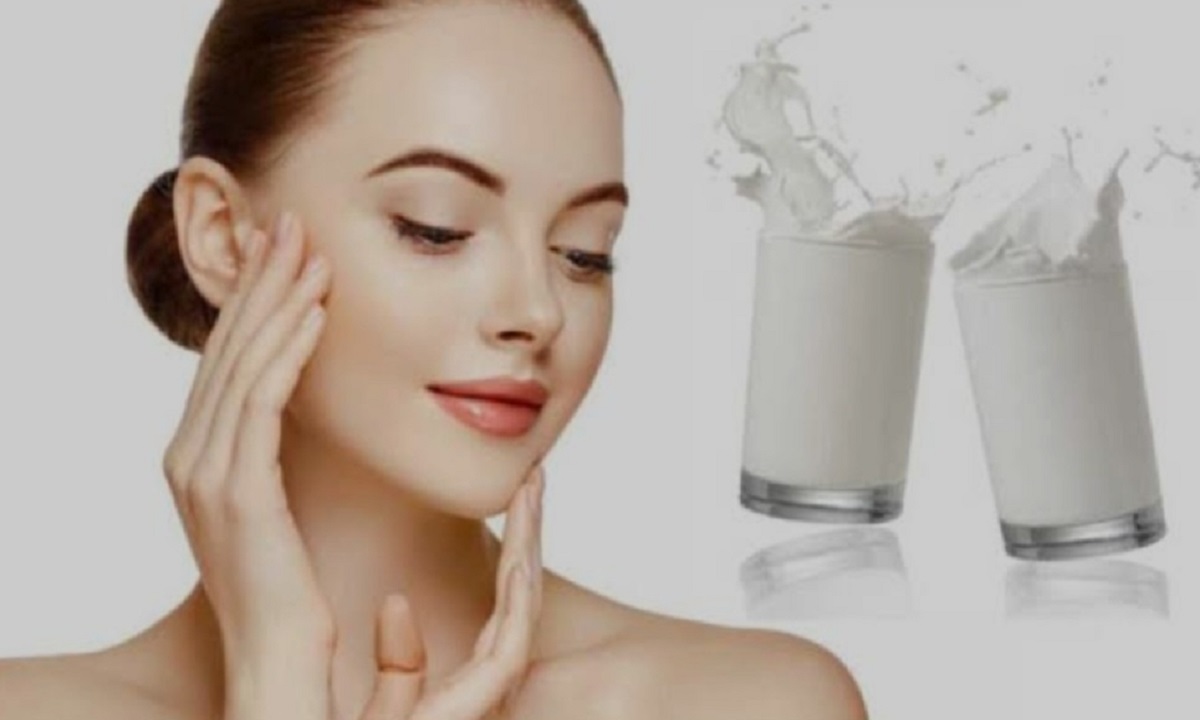 Use this face mask made from milk for glowing skin