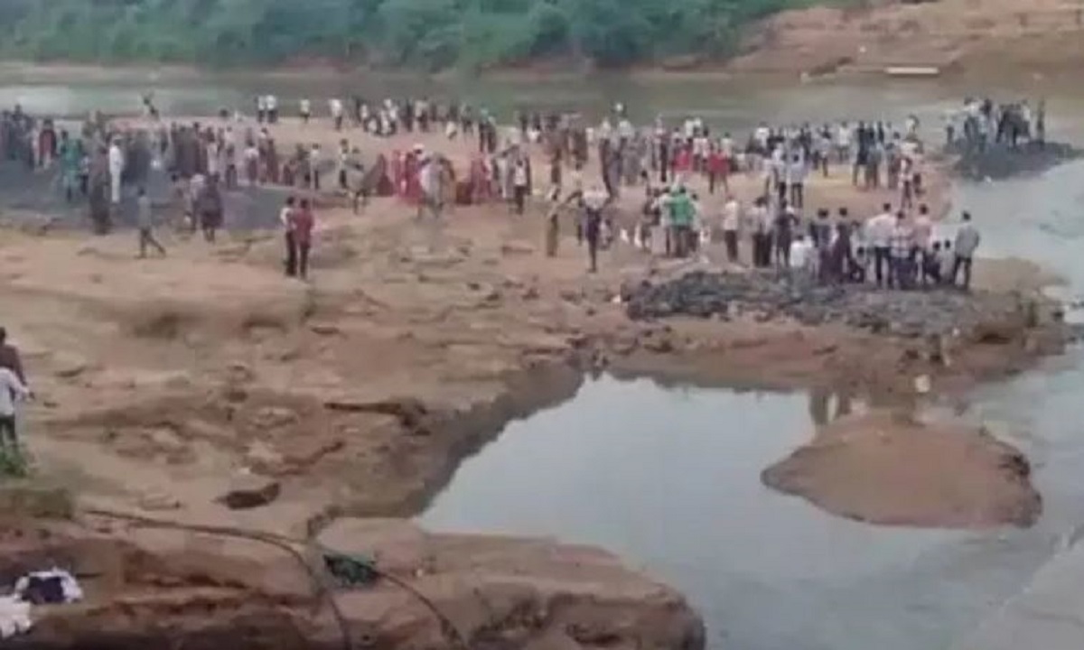 10 people drowned in Meshwa river during Ganesh immersion in Dehgam Eight died