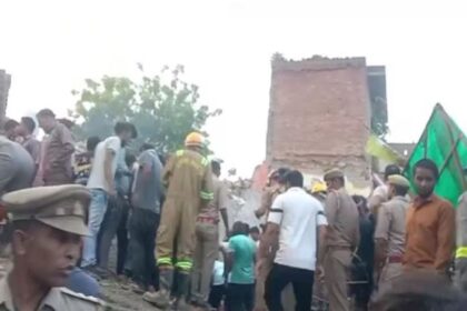 A major tragedy occurred in Uttar Pradeshs Meerut seven died due to the collapse of the building