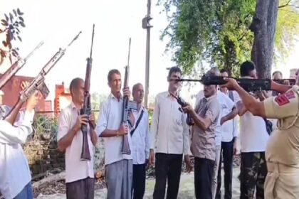 Village Defense Guards in Jammu to get SLRs semi automatic rifles to fight terrorists