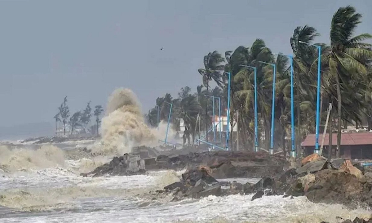 Cyclonic storm forming in Bay of Bengal alert given in these states