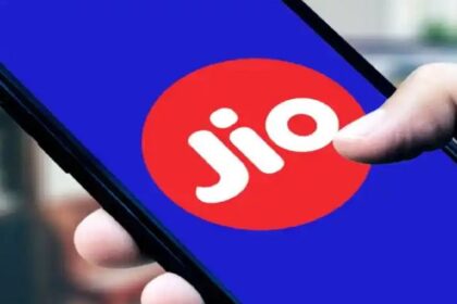 Jio has introduced a great plan of Rs 153 many benefits are available with unlimited calling