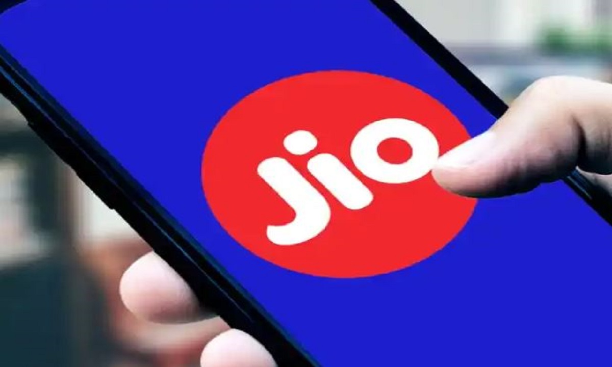 Jio has introduced a great plan of Rs 153 many benefits are available with unlimited calling