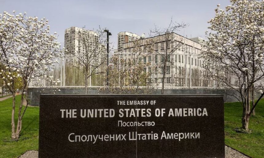 Big news America closes its embassy in Ukraine will Russia launch a major attack